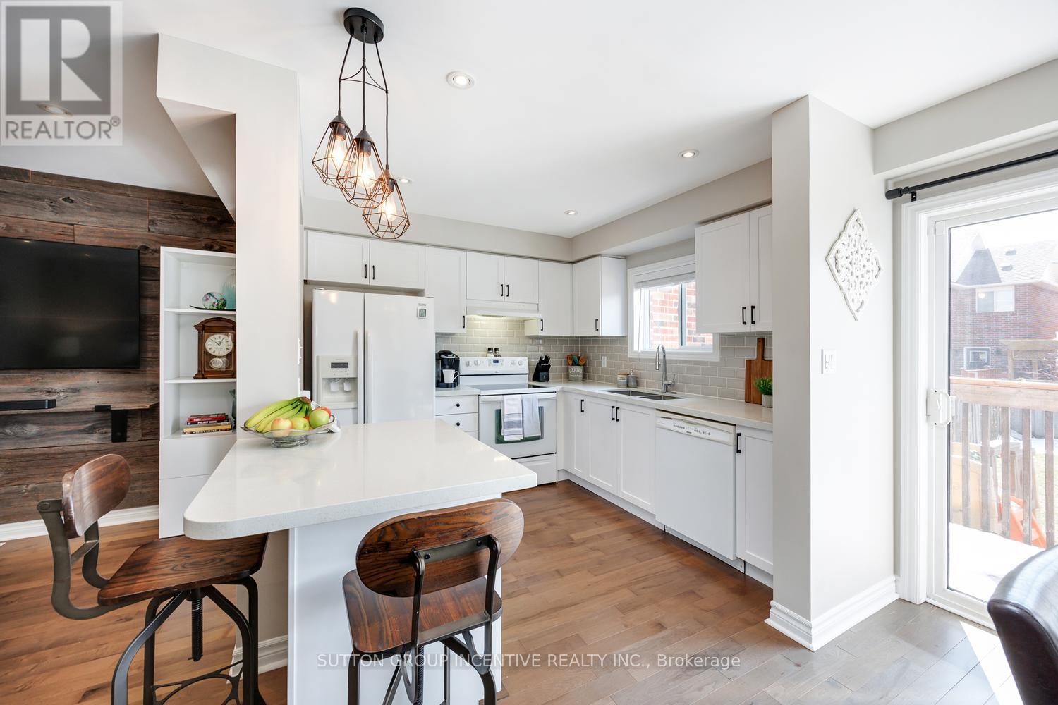 119 Angier Crescent, Ajax, Ontario  L1S 7R4 - Photo 18 - E12922544