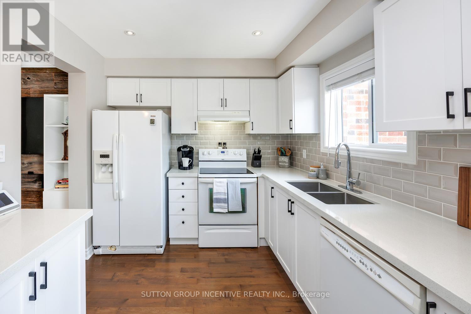 119 Angier Crescent, Ajax, Ontario  L1S 7R4 - Photo 20 - E12922544