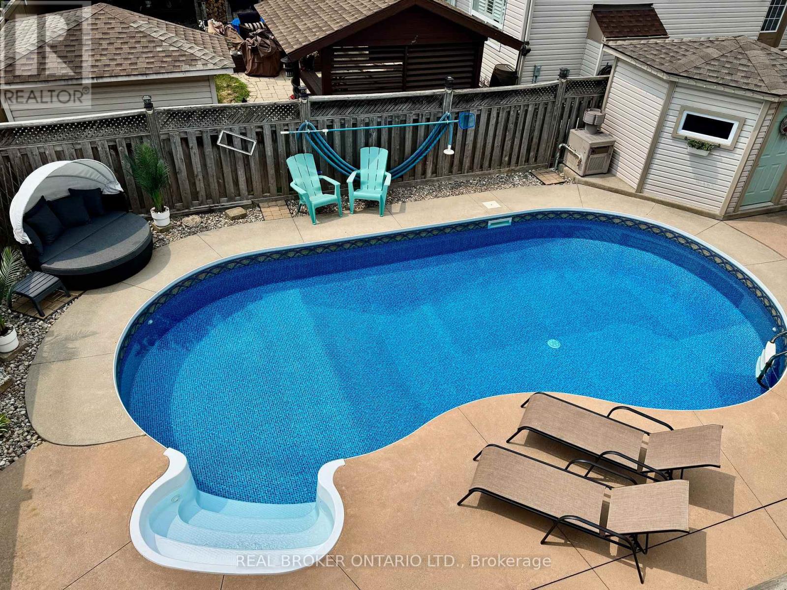 41 Golder's Green Lane, Ottawa, Ontario  K2J 5G2 - Photo 44 - X12922550