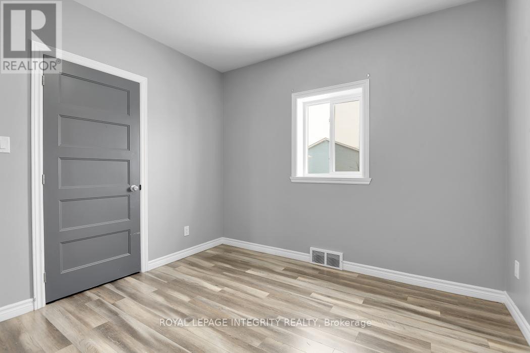 75 St. George Street E, North Glengarry, Ontario  K0C 1A0 - Photo 16 - X12922560