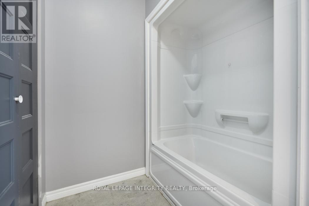 75 St. George Street E, North Glengarry, Ontario  K0C 1A0 - Photo 19 - X12922560