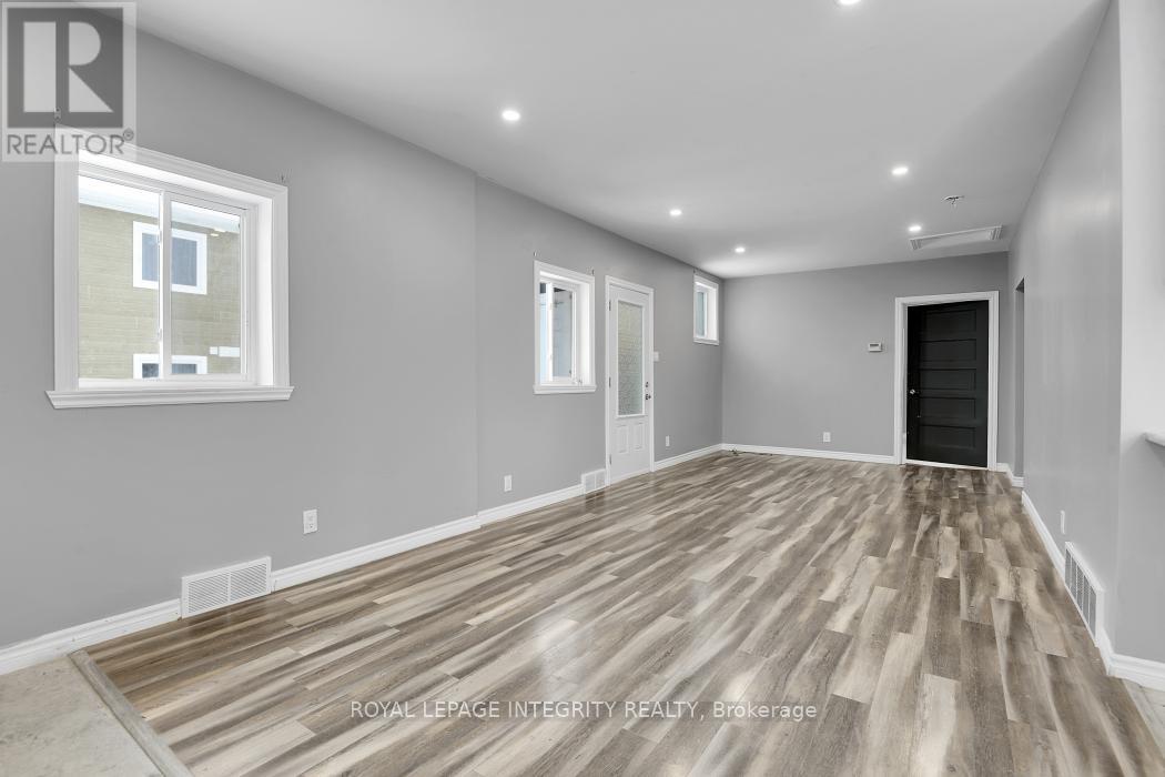 75 St. George Street E, North Glengarry, Ontario  K0C 1A0 - Photo 2 - X12922560