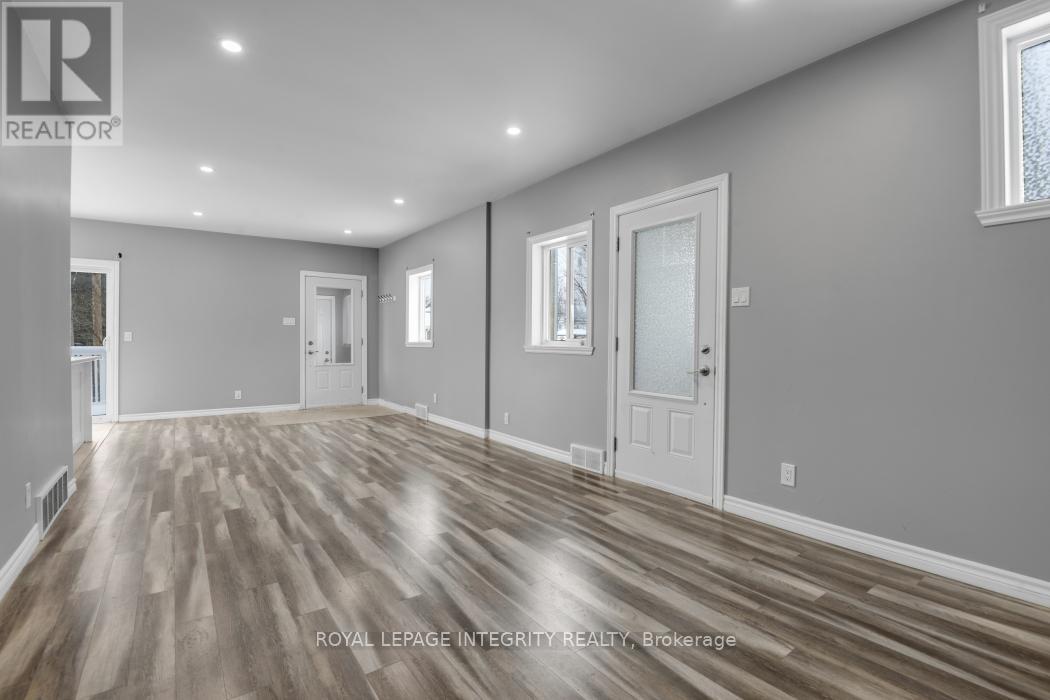 75 St. George Street E, North Glengarry, Ontario  K0C 1A0 - Photo 5 - X12922560