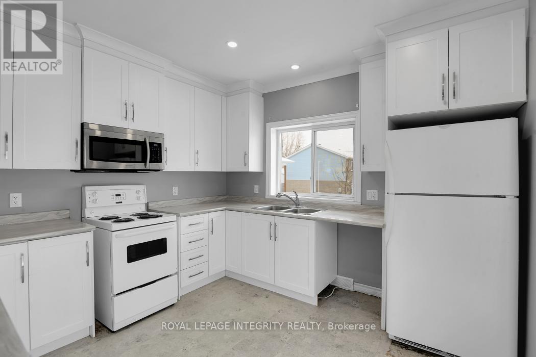 75 St. George Street E, North Glengarry, Ontario  K0C 1A0 - Photo 7 - X12922560