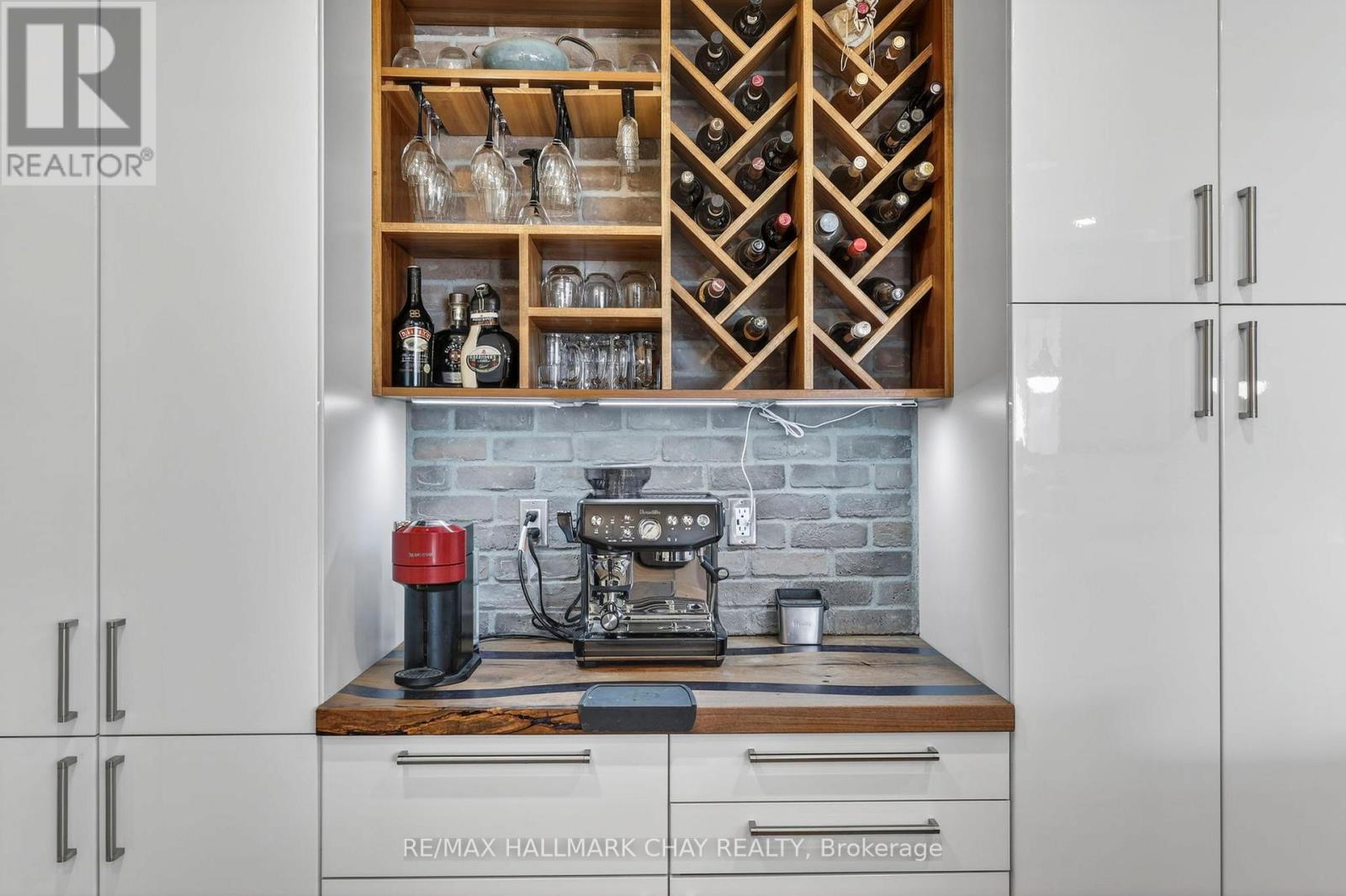 2151 Hughes Drive, Innisfil (Gilford), Ontario  L0L 1R0 - Photo 13 - N12922514