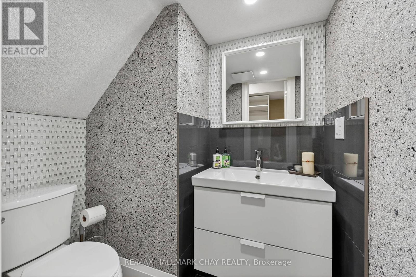 2151 Hughes Drive, Innisfil (Gilford), Ontario  L0L 1R0 - Photo 39 - N12922514