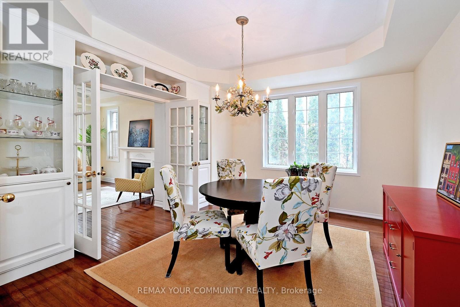 55 Carriage House Court, Richmond Hill, Ontario  L4E 4V3 - Photo 10 - N12922524