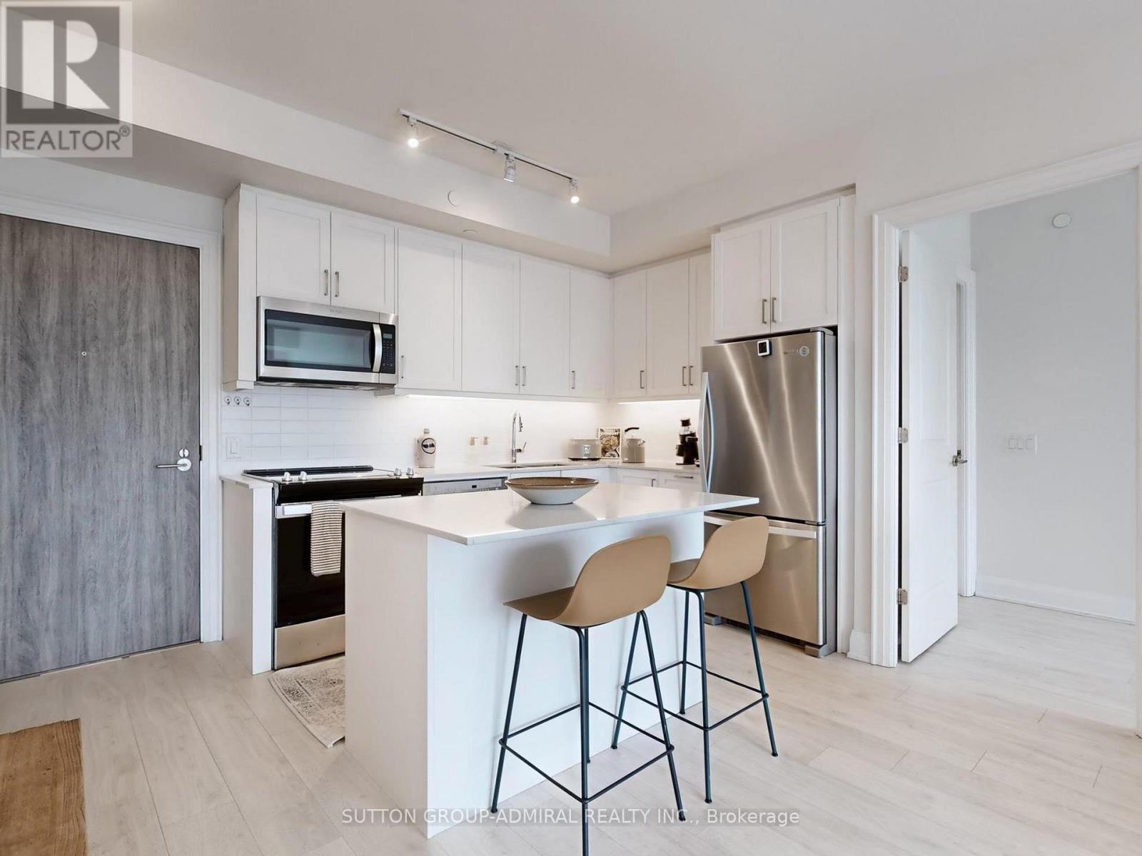 706 - 20 Gatineau Drive, Vaughan, Ontario  L4J 0L2 - Photo 9 - N12922526