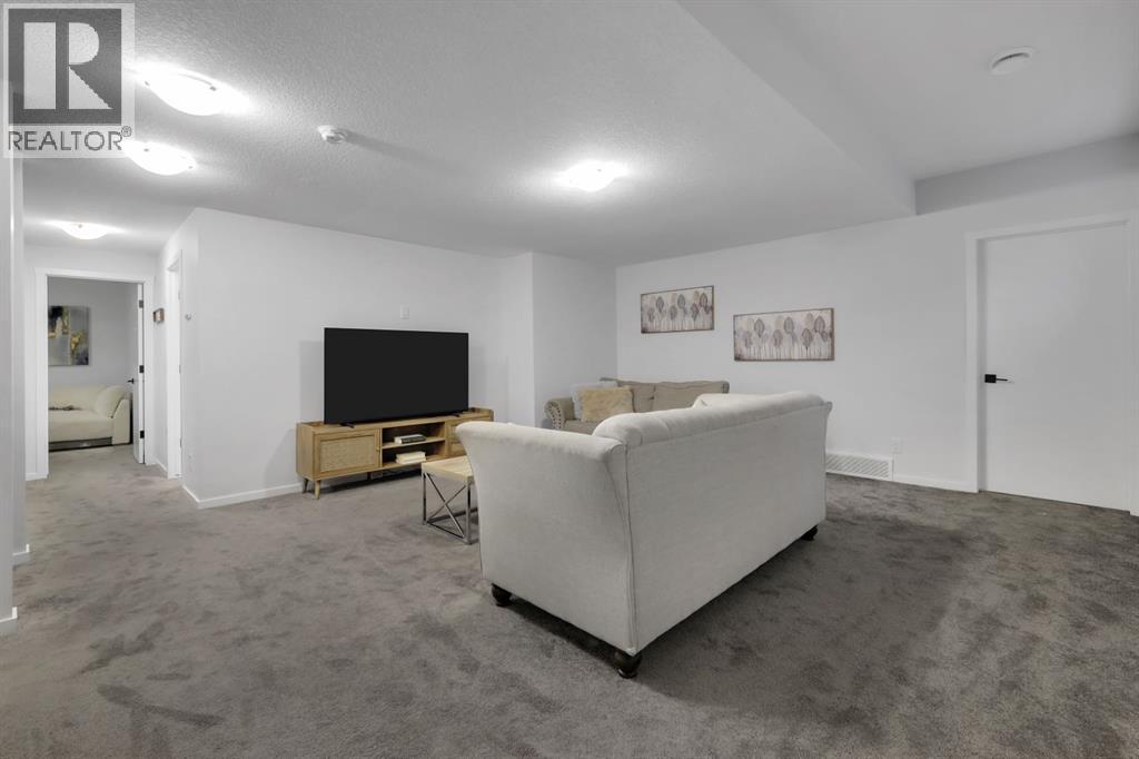 610 Southwinds Close SW, Airdrie, Alberta  T4B 5H5 - Photo 33 - A2296463