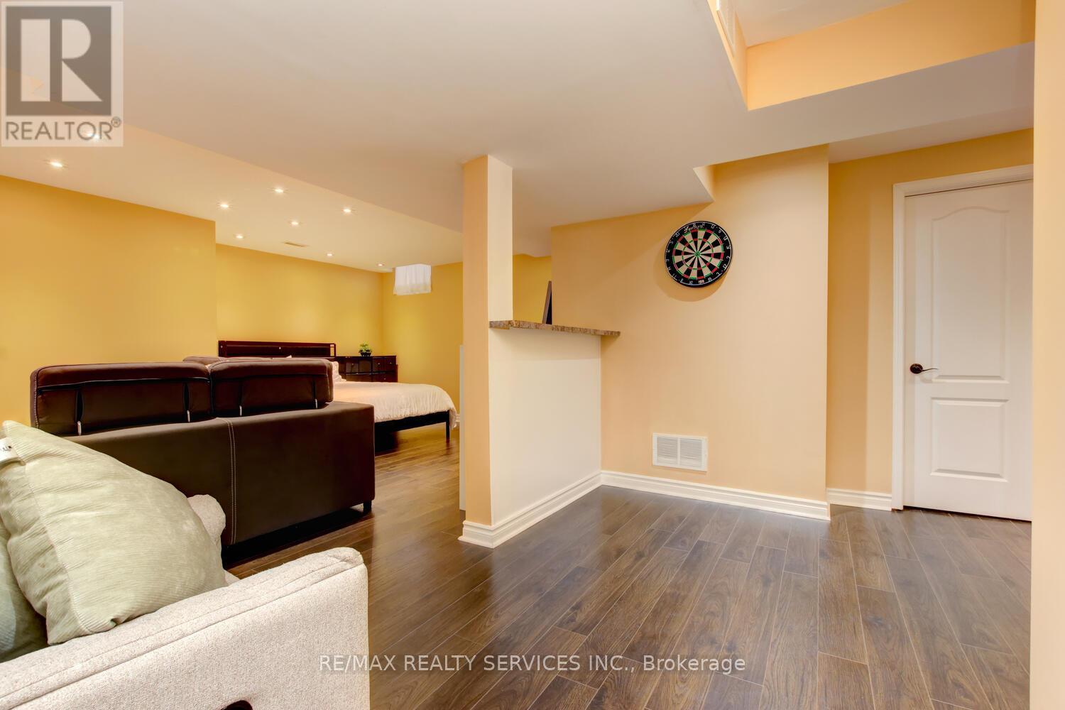 47 Cape Dorset Crescent, Brampton, Ontario  L6R 3K9 - Photo 41 - W12922504