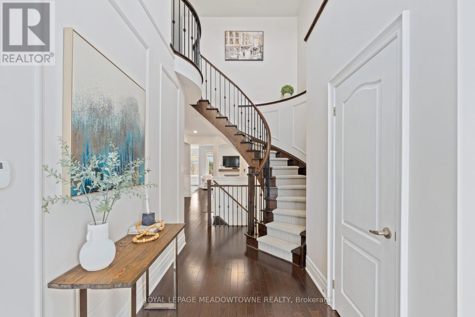 10 Silver Pond Drive, Halton Hills, Ontario  L7G 6L9 - Photo 21 - W12922512