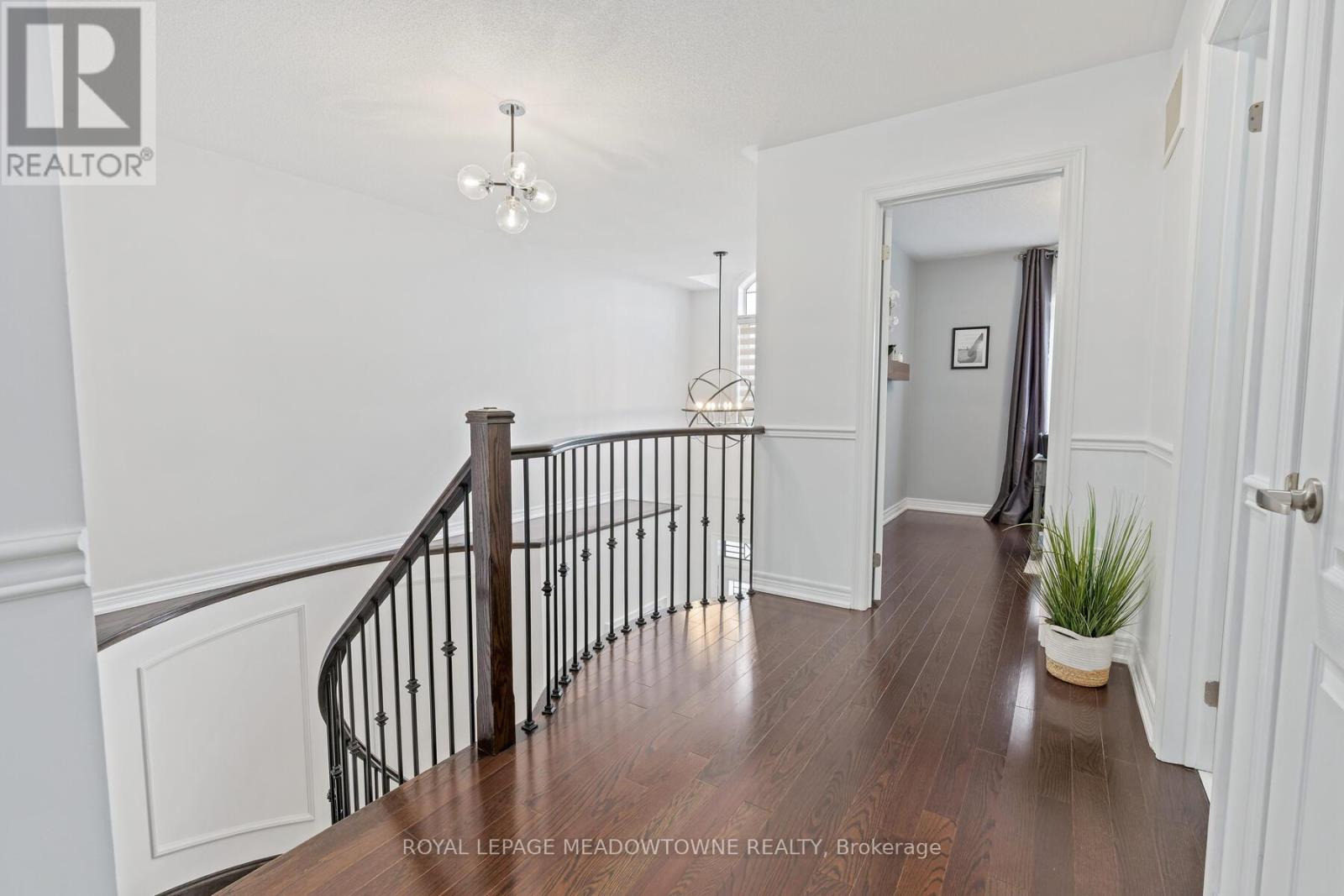 10 Silver Pond Drive, Halton Hills, Ontario  L7G 6L9 - Photo 22 - W12922512