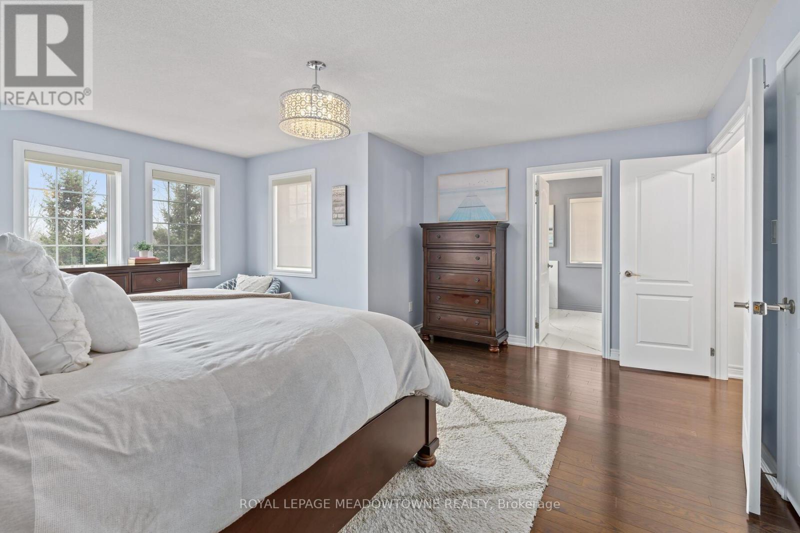 10 Silver Pond Drive, Halton Hills, Ontario  L7G 6L9 - Photo 25 - W12922512