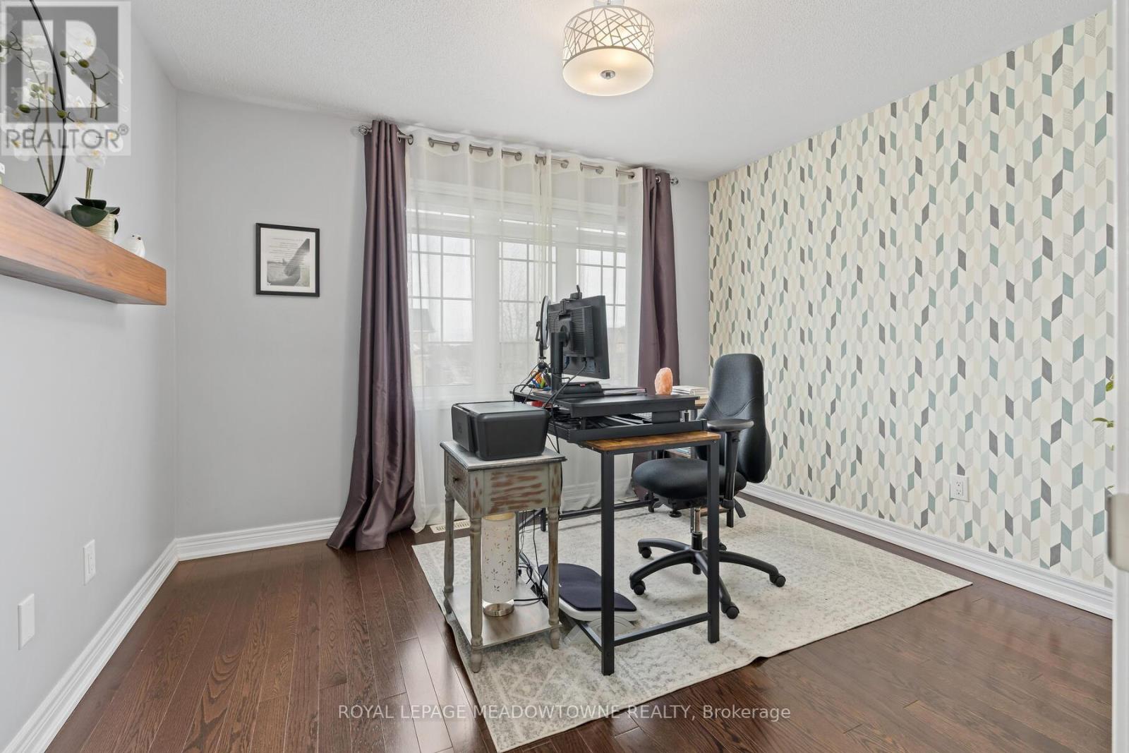 10 Silver Pond Drive, Halton Hills, Ontario  L7G 6L9 - Photo 30 - W12922512