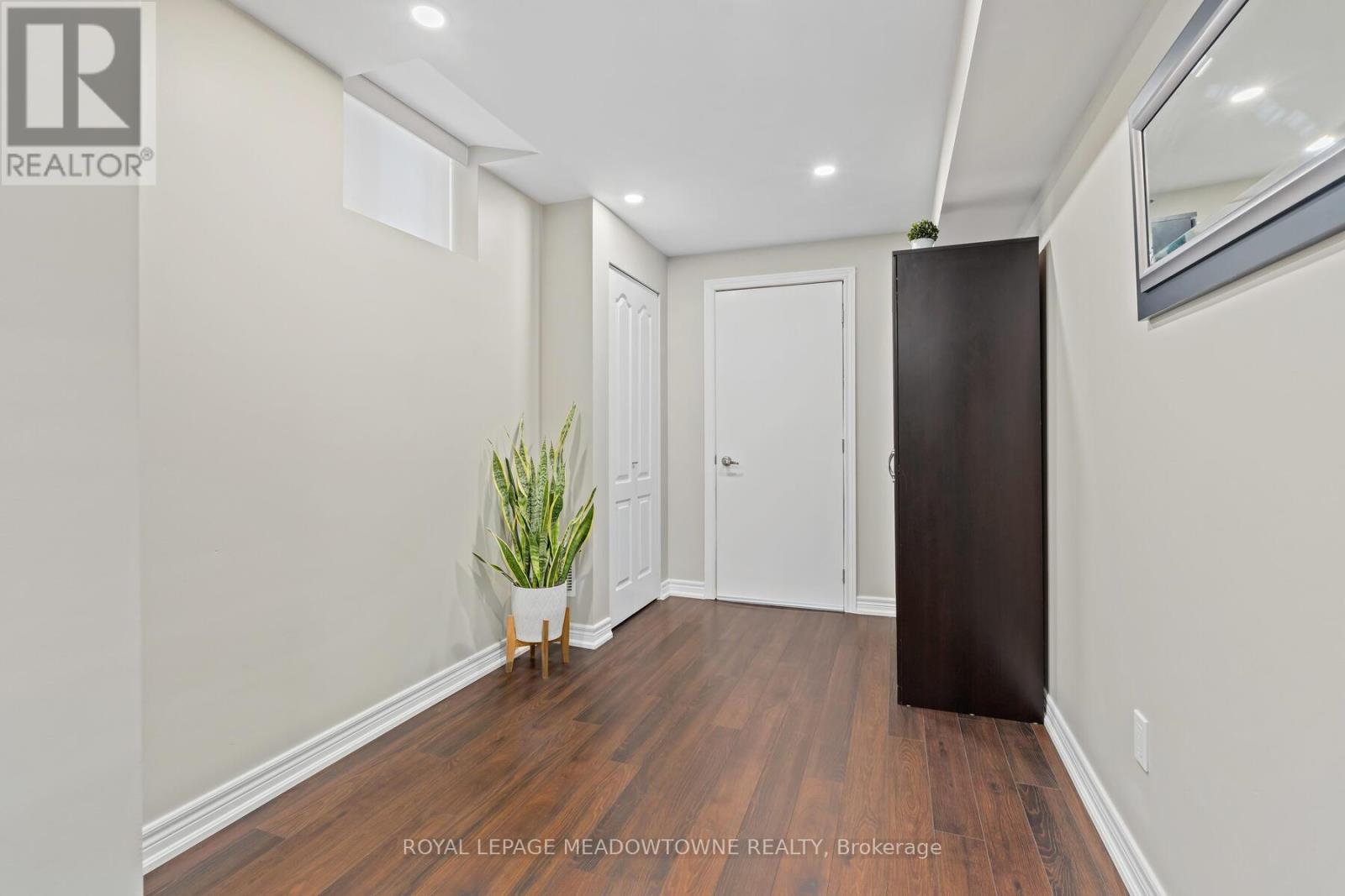 10 Silver Pond Drive, Halton Hills, Ontario  L7G 6L9 - Photo 32 - W12922512