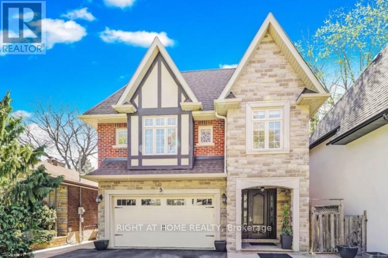 3 WESTROSE AVENUE, Toronto, Ontario