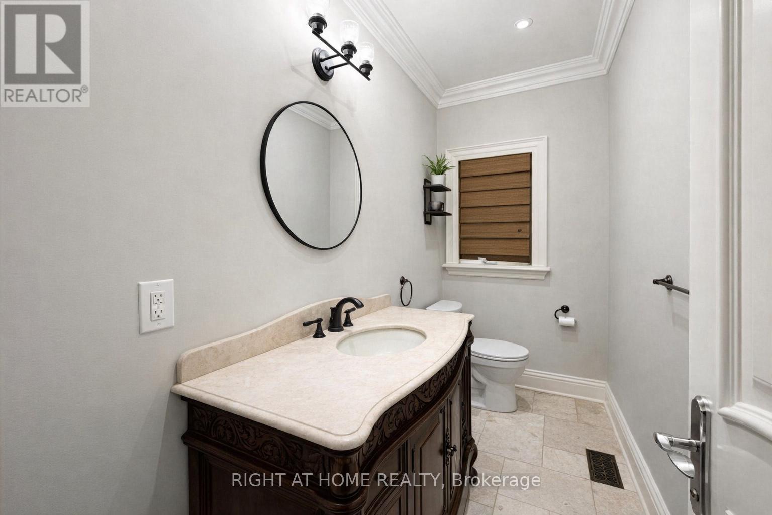 3 Westrose Avenue, Toronto, Ontario  M8X 1Z9 - Photo 10 - W12922518