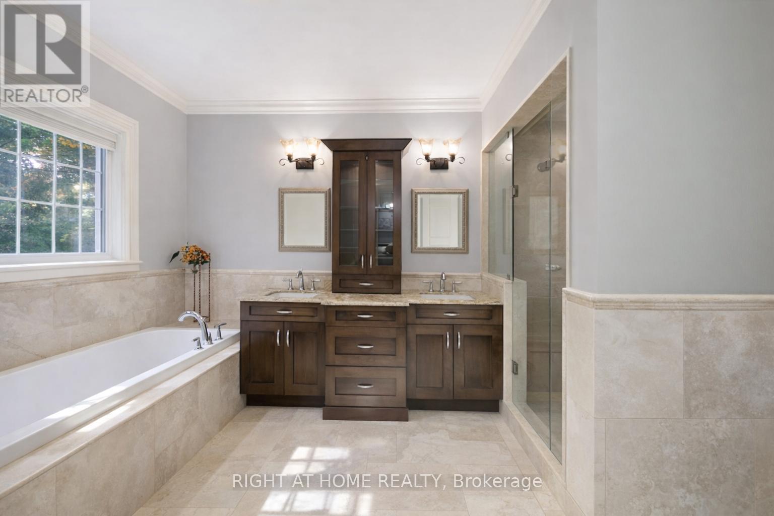 3 Westrose Avenue, Toronto, Ontario  M8X 1Z9 - Photo 20 - W12922518