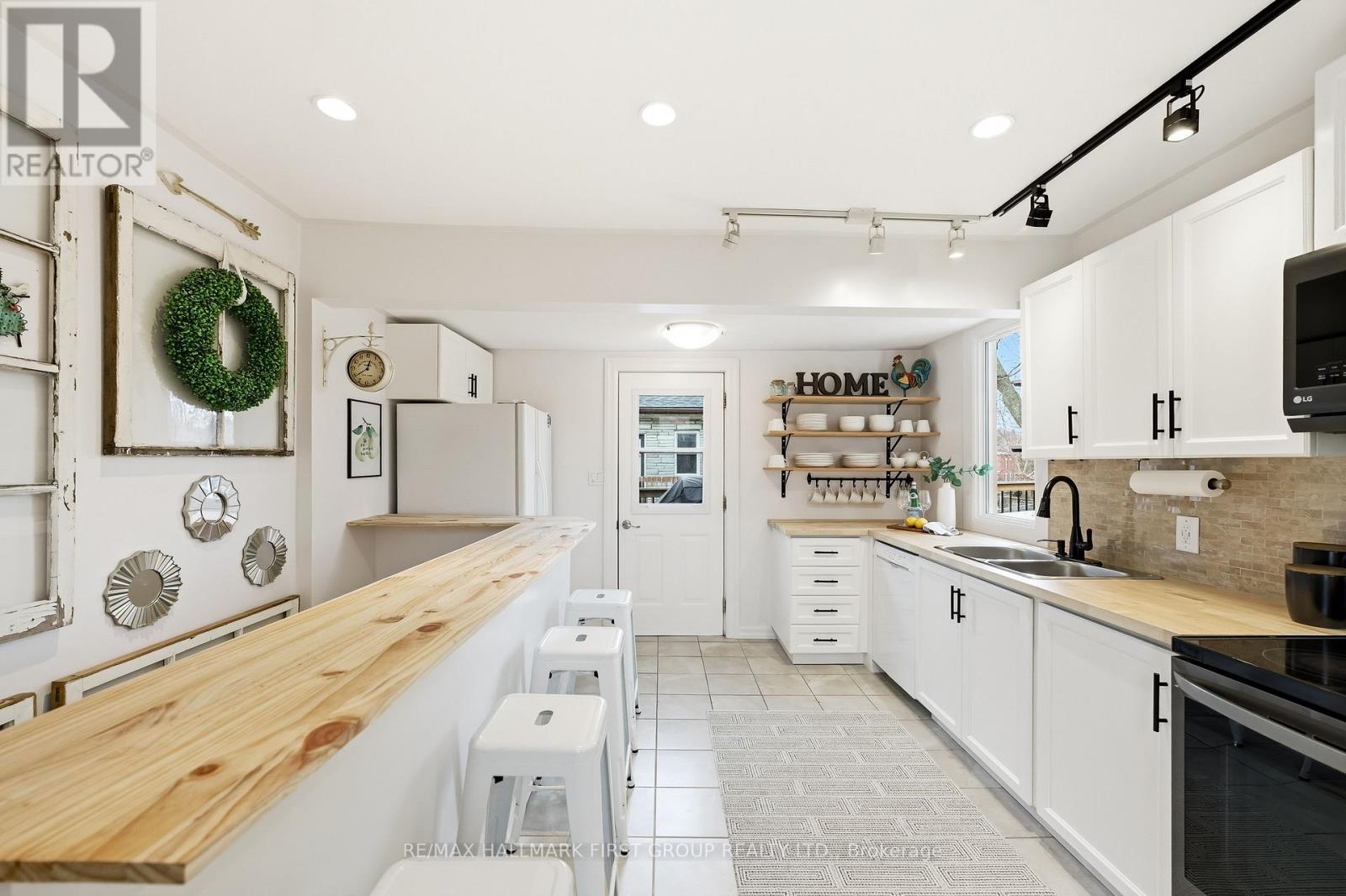 54 Harcourt Street, Port Hope, Ontario  L1A 1M4 - Photo 17 - X12922532