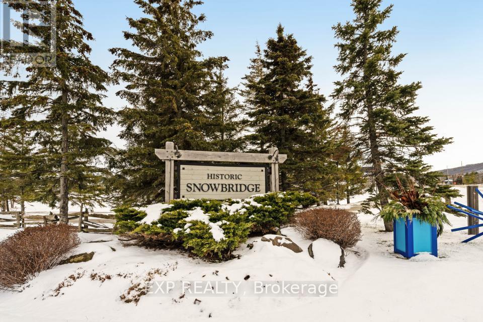 222 - 170 Snowbridge Way, Blue Mountains, Ontario  L9Y 0V1 - Photo 3 - X12922548