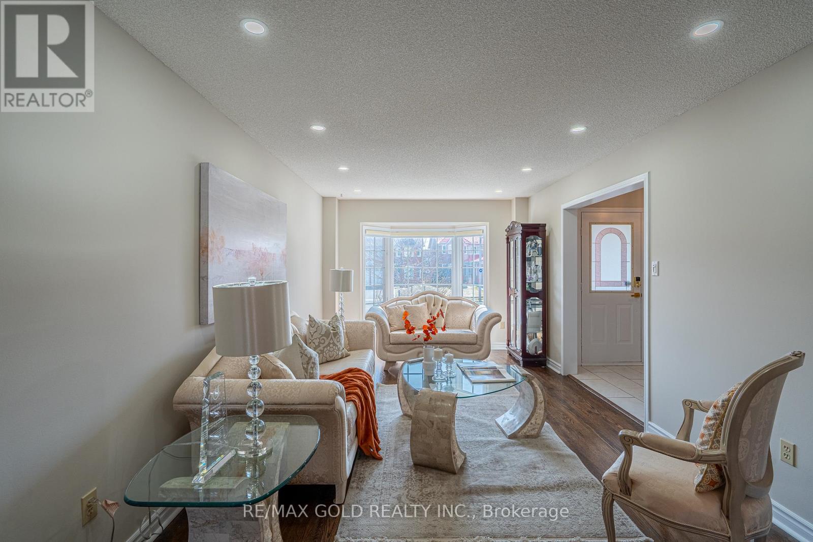 87 Sprucelands Avenue, Brampton, Ontario  L6R 1N3 - Photo 7 - W12917770