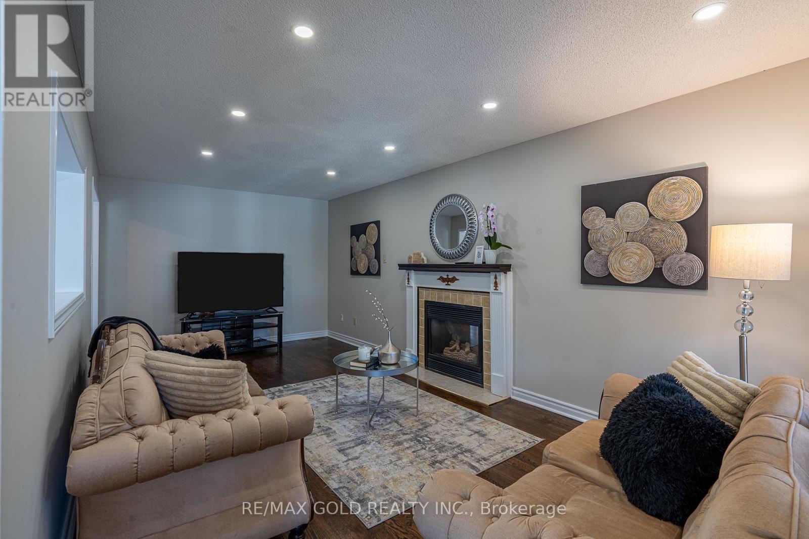 87 Sprucelands Avenue, Brampton, Ontario  L6R 1N3 - Photo 12 - W12917770