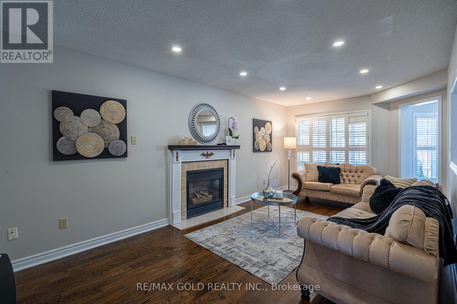 87 Sprucelands Avenue, Brampton, Ontario  L6R 1N3 - Photo 13 - W12917770