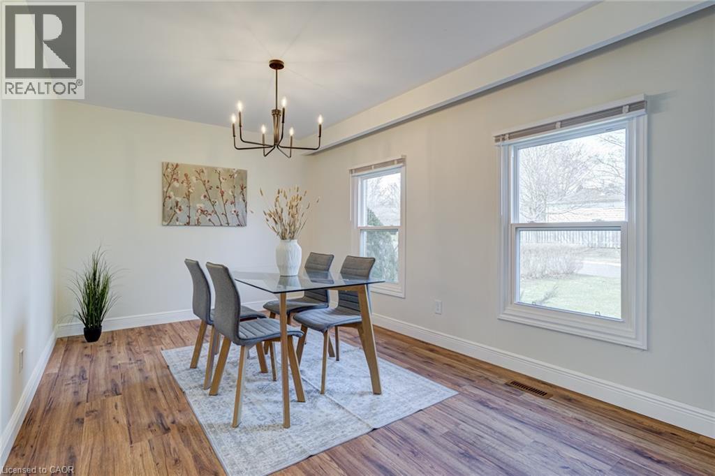 1252 Lakeview Drive, Oakville, Ontario  L6H 2M8 - Photo 11 - 40806713