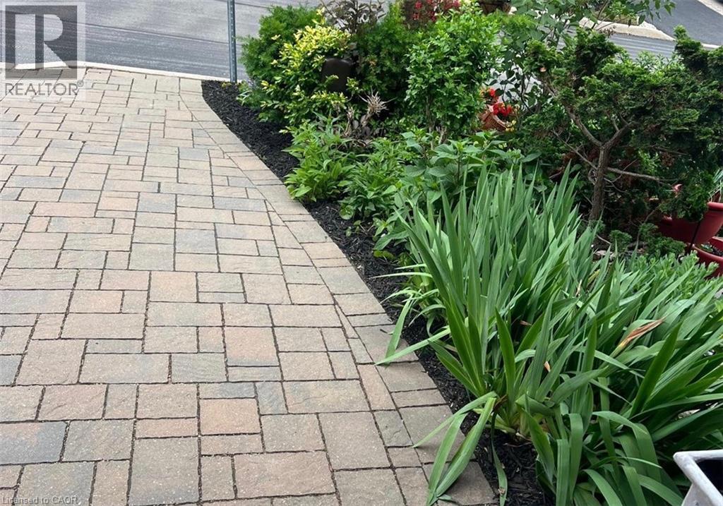 1036 Fernridge Common, Burlington, Ontario  L7T 1G1 - Photo 25 - 40802174