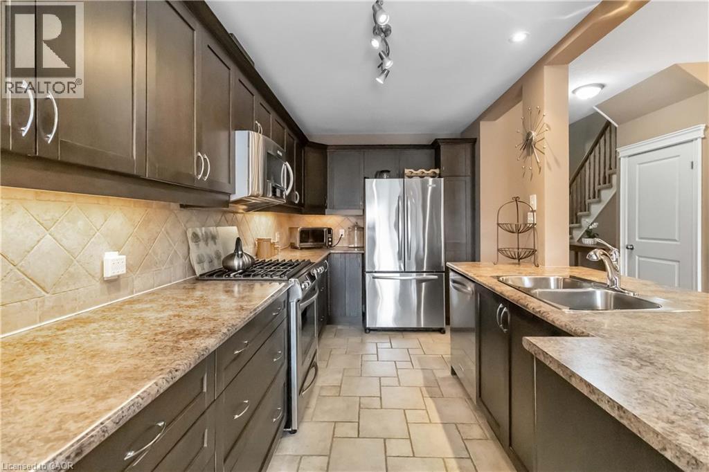 1036 Fernridge Common, Burlington, Ontario  L7T 1G1 - Photo 9 - 40802174