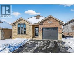20 SCHERTZBERG Lane, Brantford, Ontario
