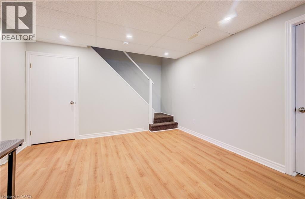 63 Kingston Crescent, Kitchener, Ontario  N2B 2T6 - Photo 31 - 40813207