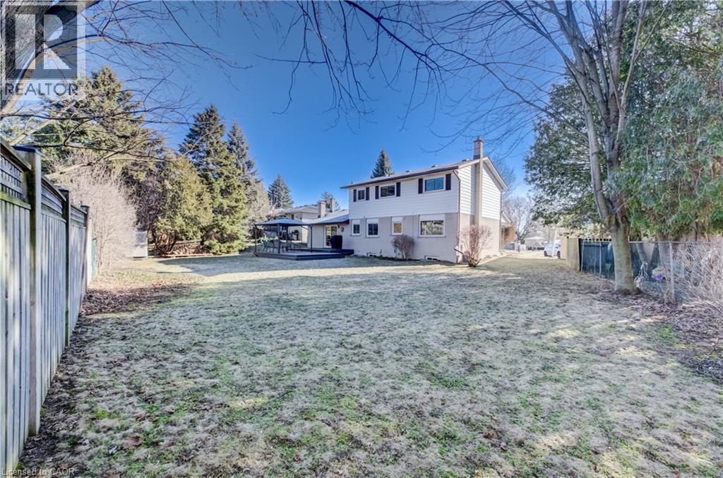 63 Kingston Crescent, Kitchener, Ontario  N2B 2T6 - Photo 41 - 40813207