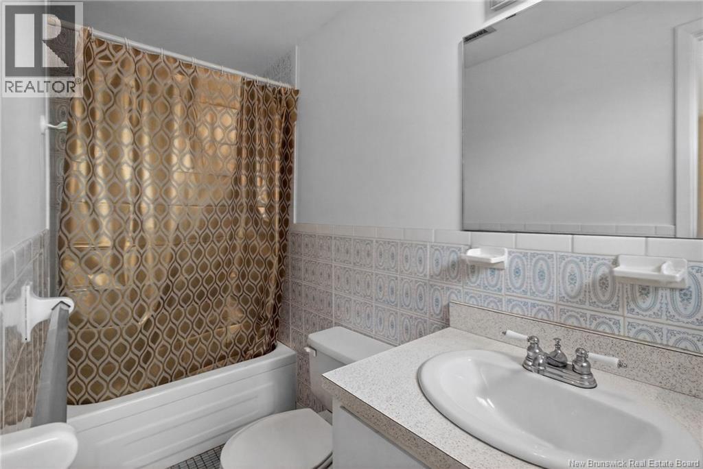 66 Parkwood Drive, Moncton, New Brunswick  E1E 3X6 - Photo 19 - NB135636