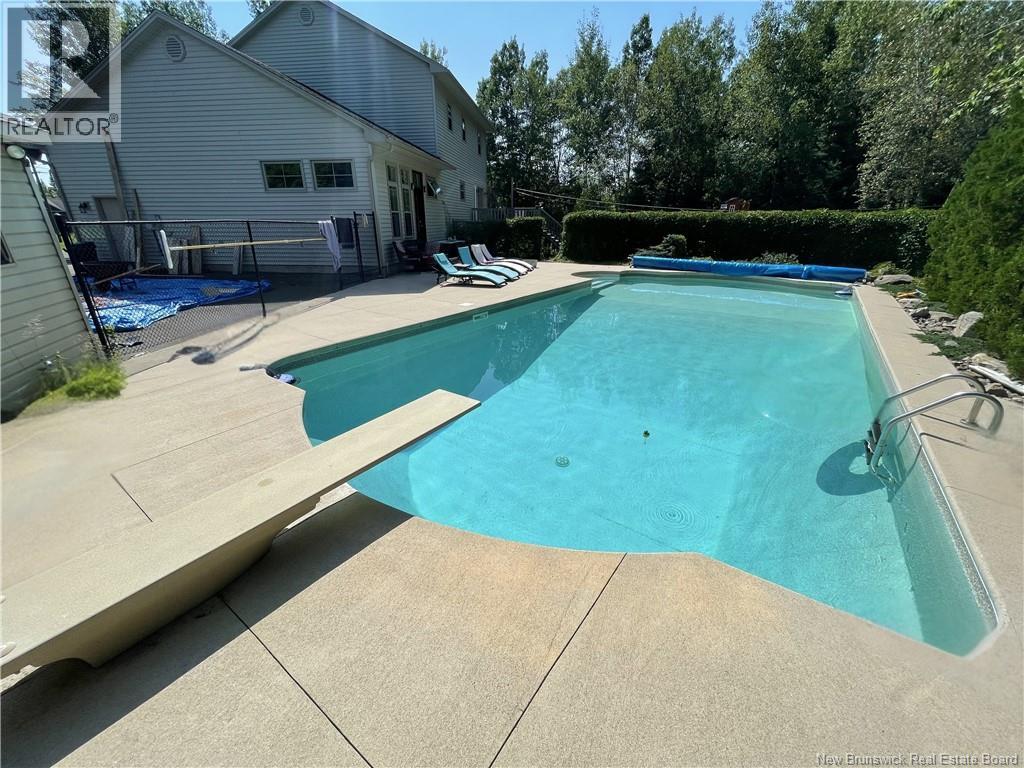 107 Stirling Drive, Fredericton, New Brunswick  E3A 9E9 - Photo 41 - NB135470