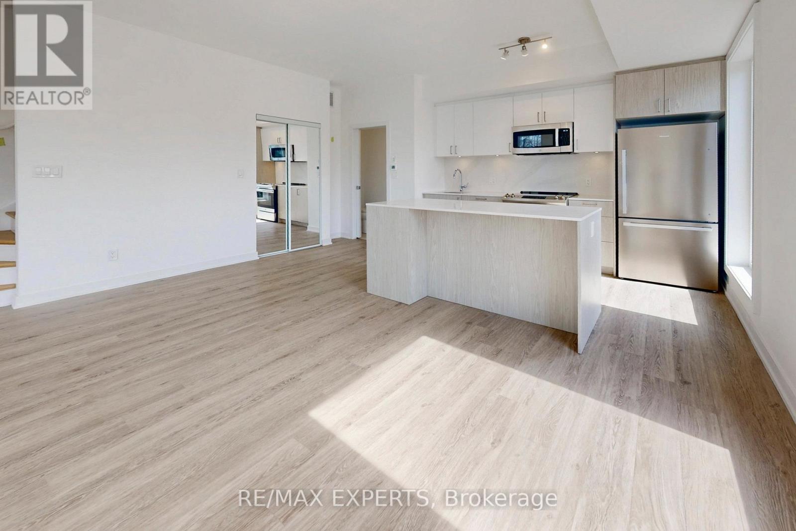 1 - 35 Birchcliff Avenue, Toronto, Ontario  M1N 3C5 - Photo 13 - E12918404