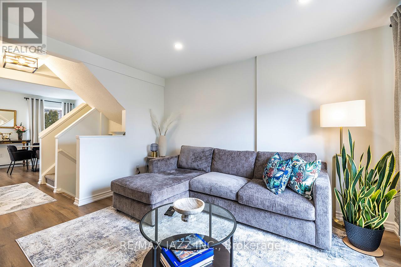 77 - 77 Park Lane Circle, Clarington, Ontario  L1C 3V9 - Photo 19 - E12922568