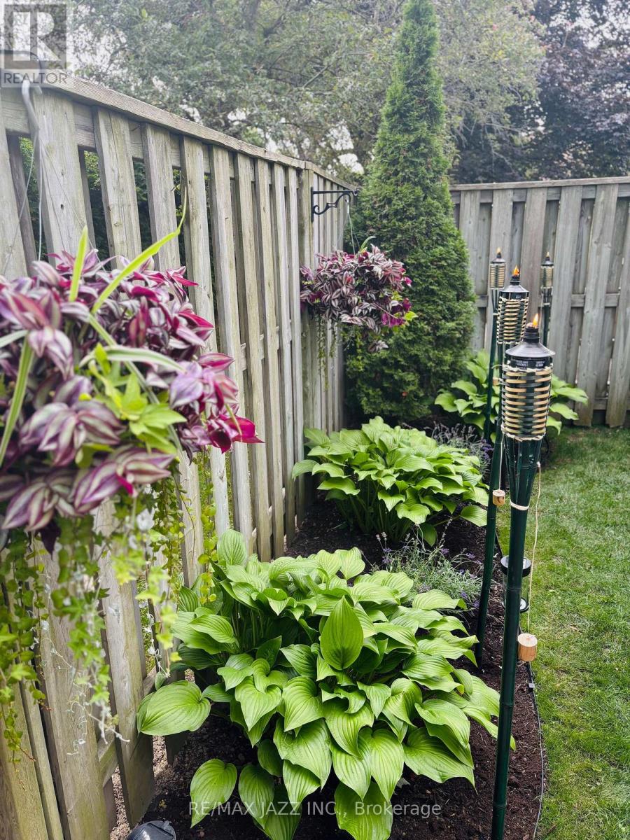 77 - 77 Park Lane Circle, Clarington, Ontario  L1C 3V9 - Photo 36 - E12922568