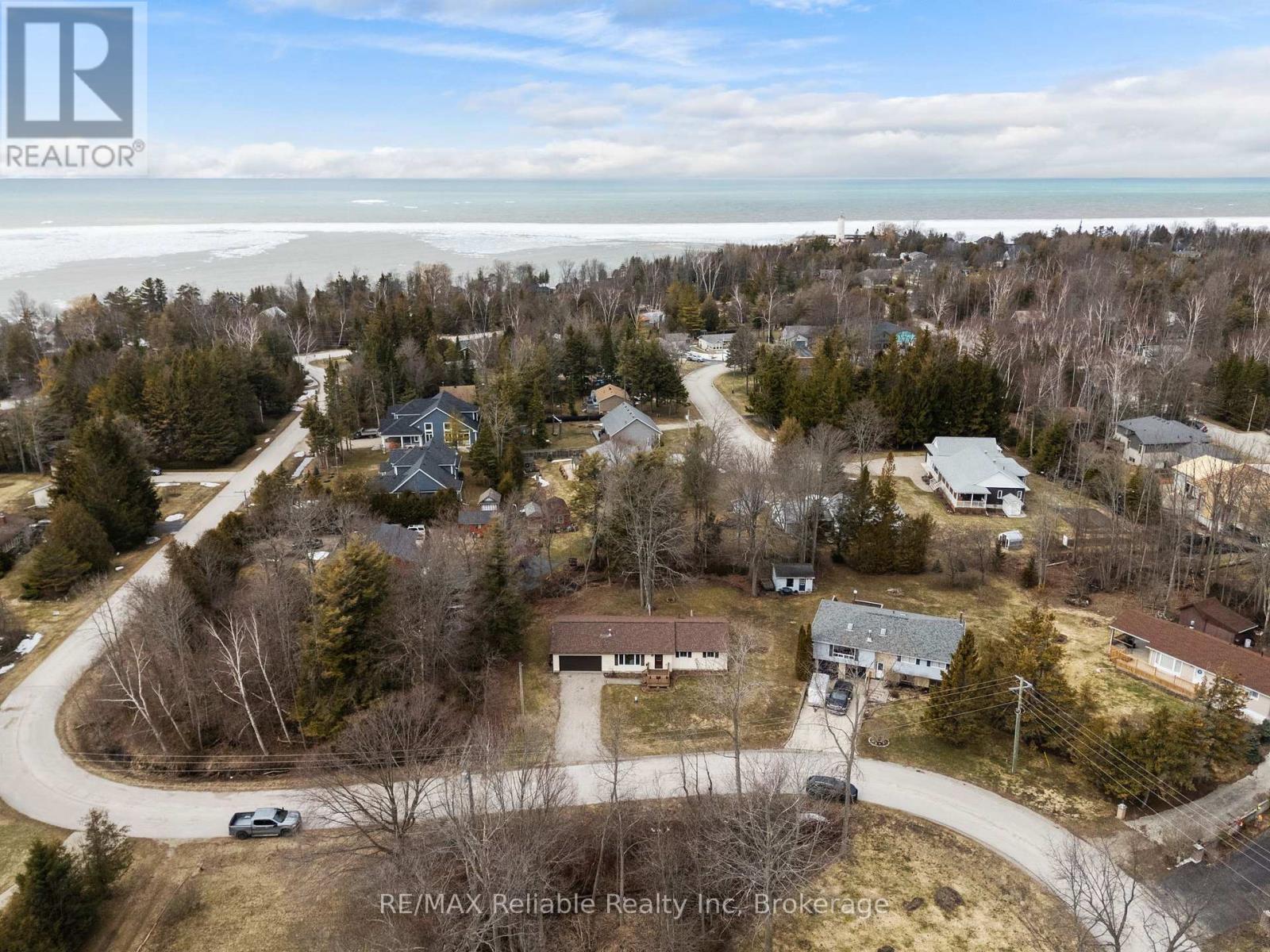314 Tyendinaga Road, Huron-Kinloss, Ontario  N0G 2R0 - Photo 35 - X12922578