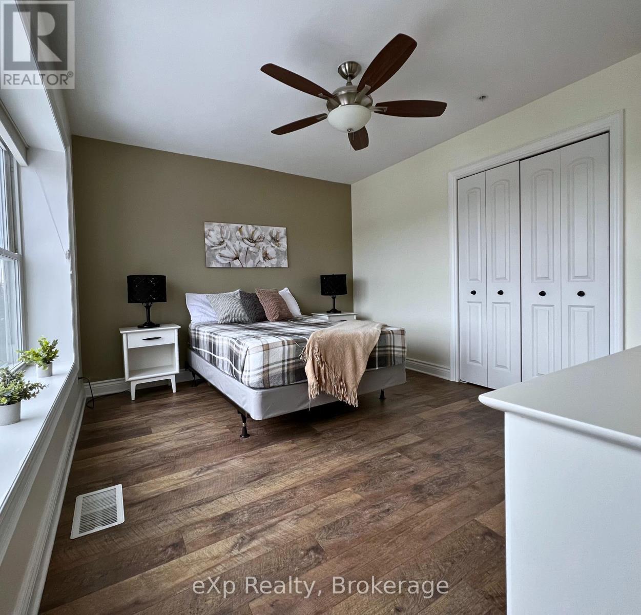 B/311 - 10 Kimberley Avenue, Bracebridge (Macaulay), Ontario  P1L 0A6 - Photo 13 - X12922594