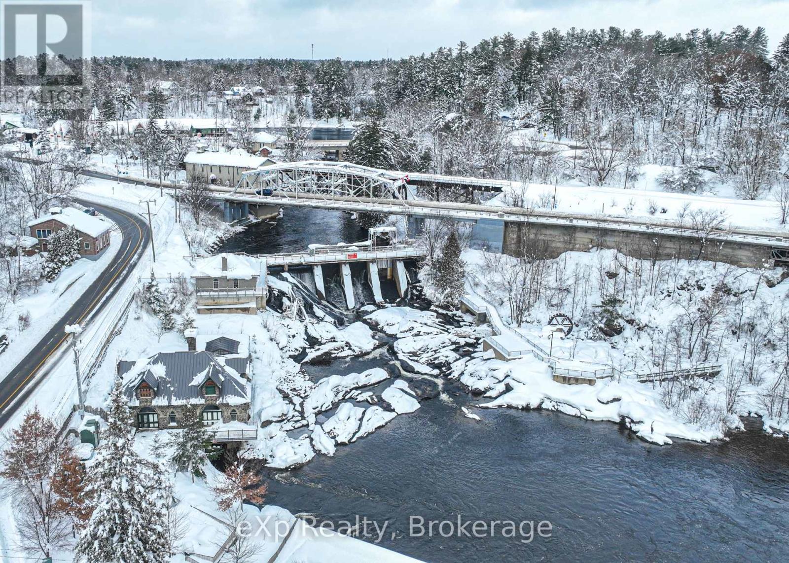 B/311 - 10 Kimberley Avenue, Bracebridge (Macaulay), Ontario  P1L 0A6 - Photo 37 - X12922594