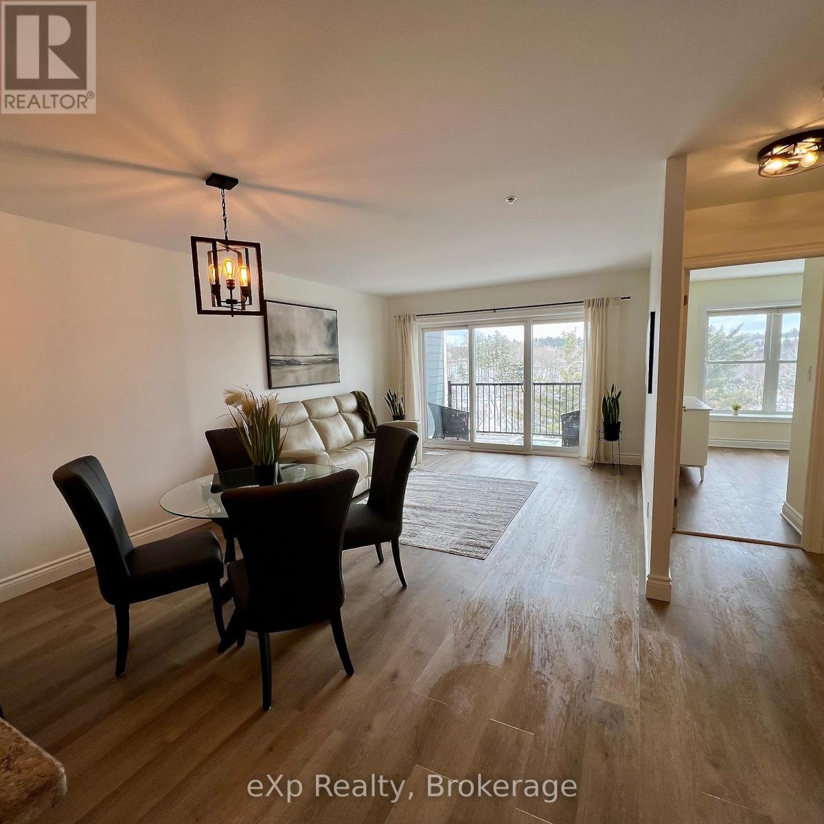 B/311 - 10 Kimberley Avenue, Bracebridge (Macaulay), Ontario  P1L 0A6 - Photo 7 - X12922594