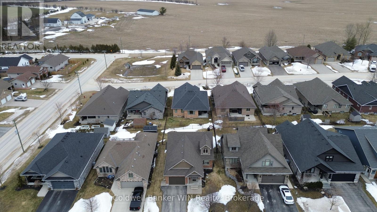 108 Ruby's Crescent, Wellington North (Mount Forest), Ontario  N0G 2L2 - Photo 35 - X12922674