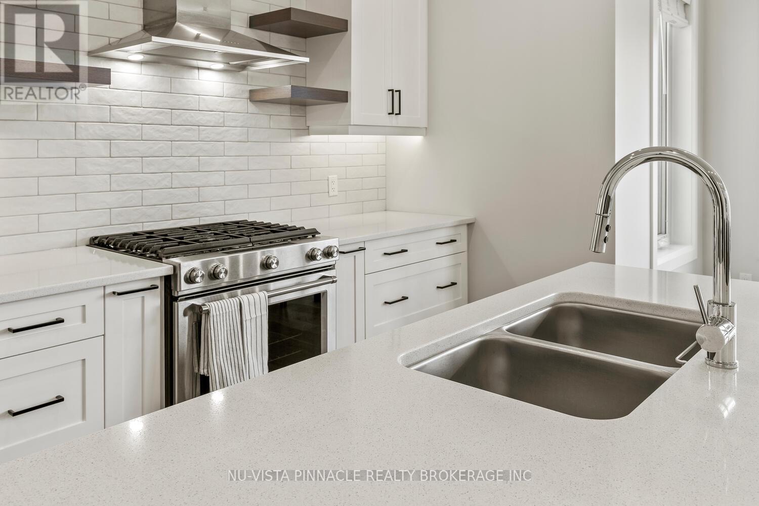 2138 Wallingford Avenue, London North (North R), Ontario  N6G 0E6 - Photo 21 - X12922628