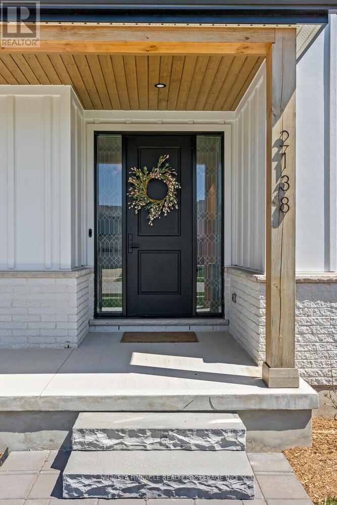 2138 Wallingford Avenue, London North, Ontario  N6G 0E6 - Photo 4 - X12922628