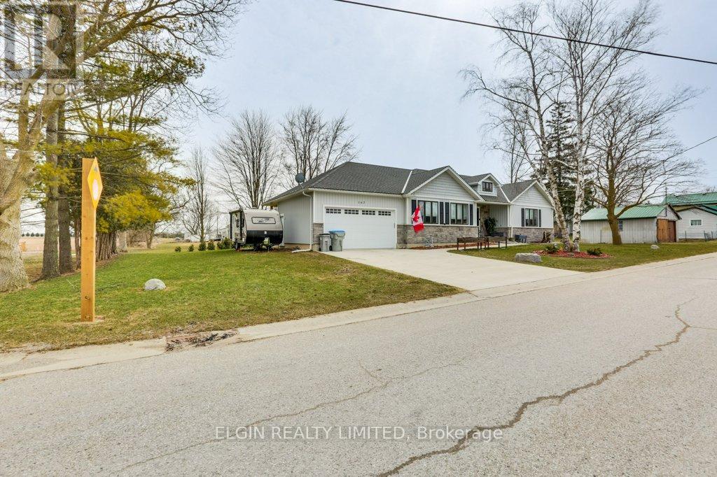 167 Elgin Street, South Huron, Ontario  N0M 1K0 - Photo 2 - X12922662