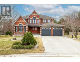 8 CLAIRE COURT, Strathroy-Caradoc, Ontario