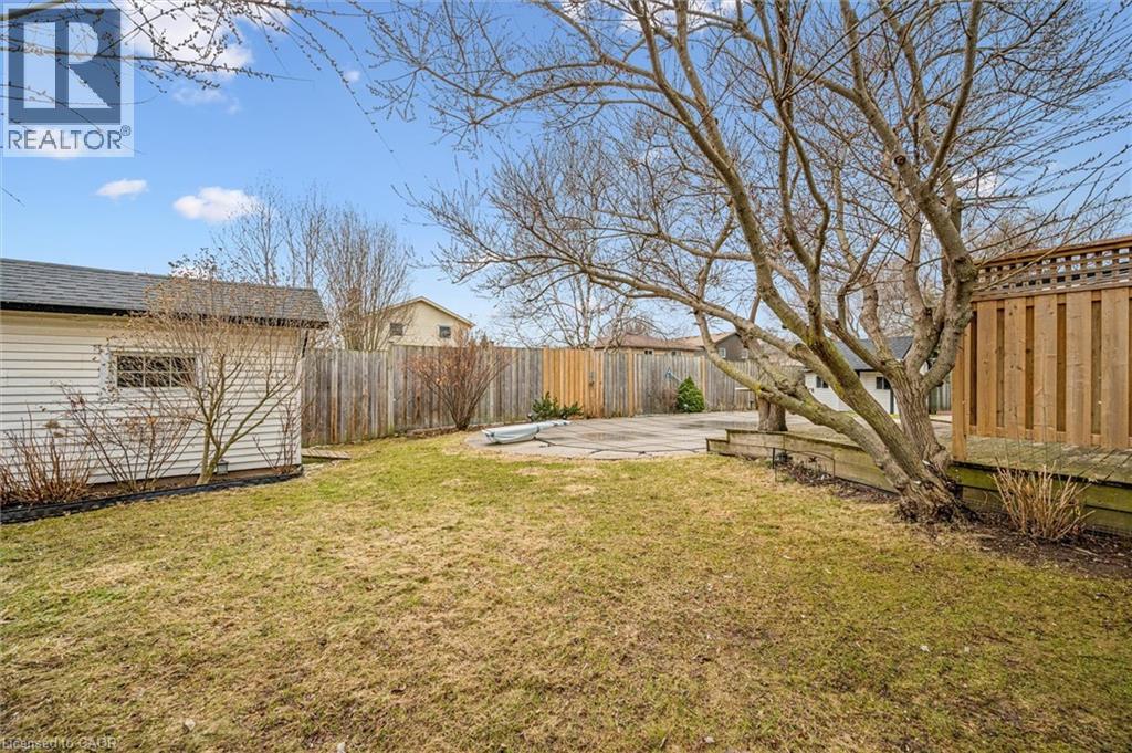 161 Ambleside Court, Waterloo, Ontario  N2K 3E3 - Photo 43 - 40812161