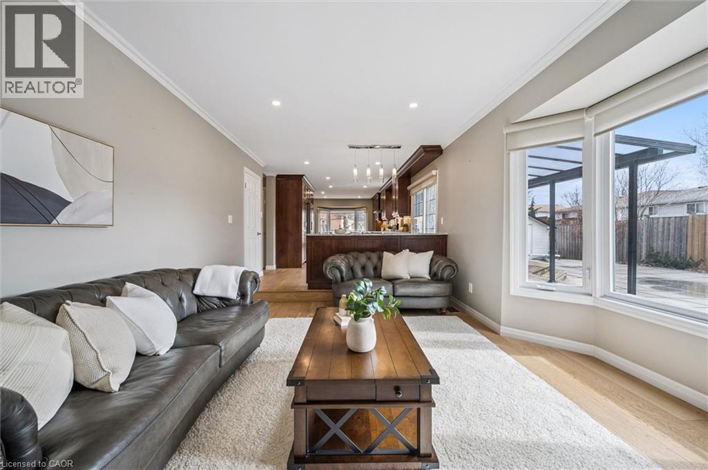 161 Ambleside Court, Waterloo, Ontario  N2K 3E3 - Photo 18 - 40812161