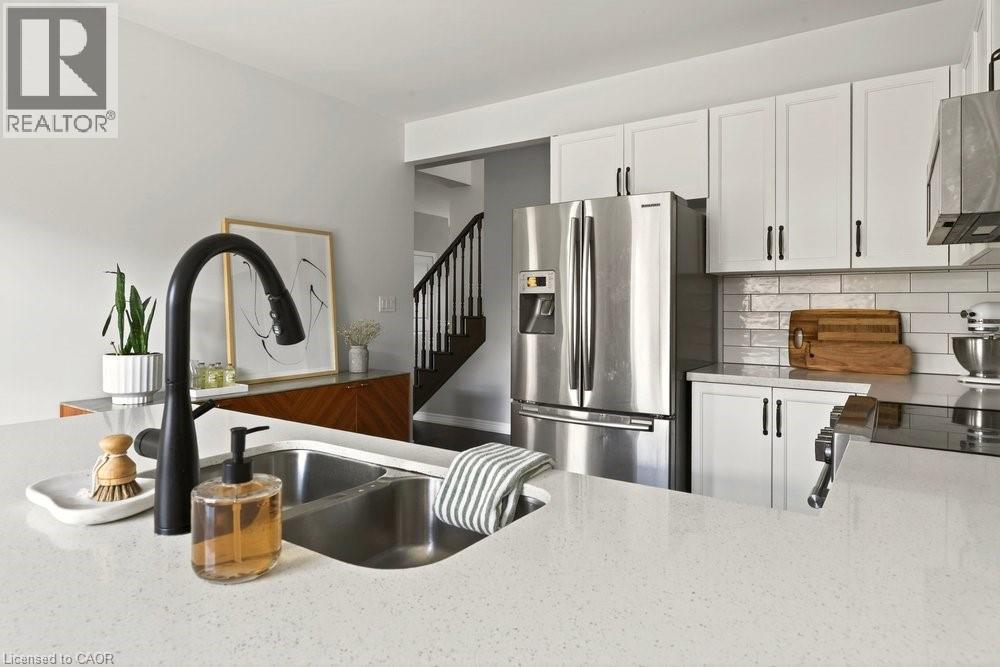 49 Narbonne Crescent, Stoney Creek, Ontario  L8J 0J7 - Photo 16 - 40814116